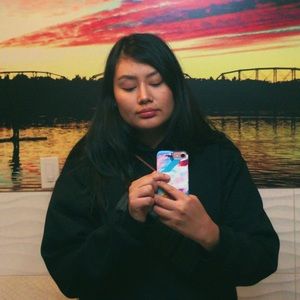 Meet your Posher, Brianna